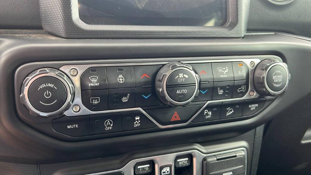 used 2018 Jeep Wrangler Unlimited car, priced at $24,900