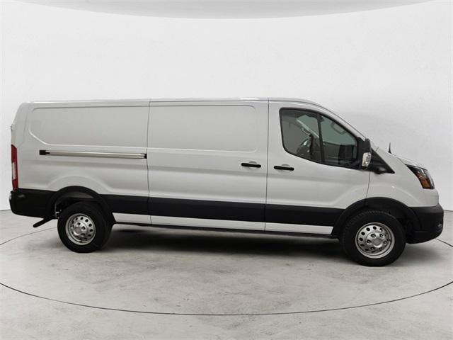 new 2025 Ford Transit-250 car