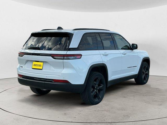 used 2023 Jeep Grand Cherokee car, priced at $32,998