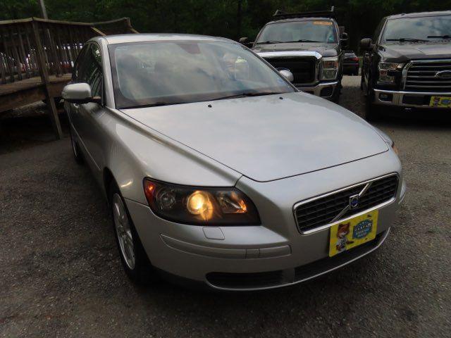 used 2007 Volvo S40 car, priced at $3,999