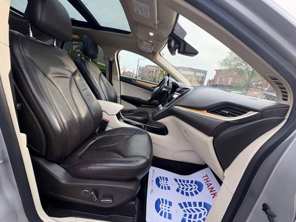 Ingot Silver Metallic 2016 Lincoln MKC Select