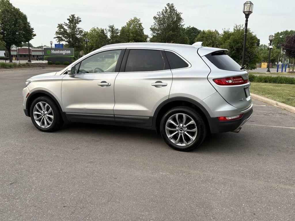 Ingot Silver Metallic 2016 Lincoln MKC Select