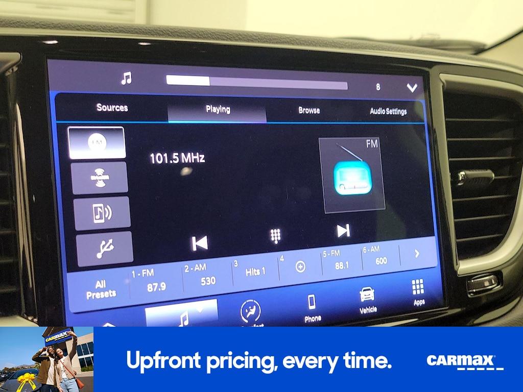 used 2024 Chrysler Pacifica car, priced at $26,998