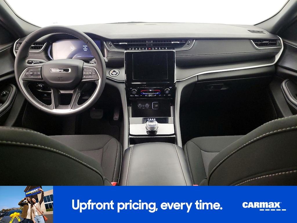 used 2024 Jeep Grand Cherokee car, priced at $28,998