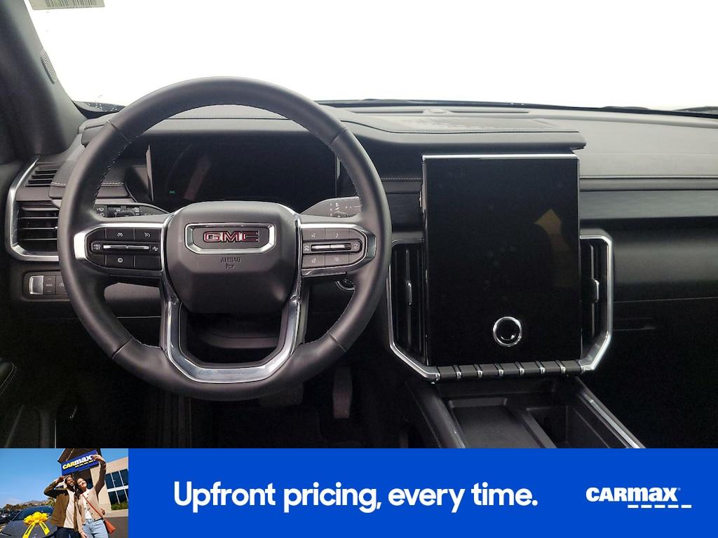 used 2025 GMC Acadia car, priced at $33,998