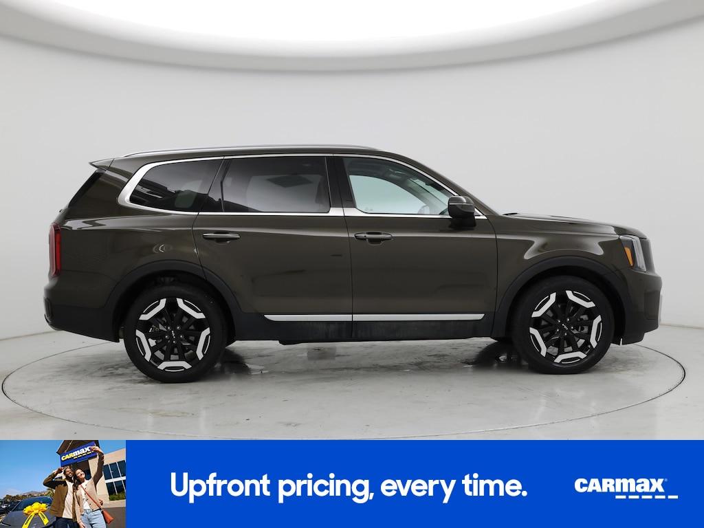 used 2025 Kia Telluride car, priced at $35,998