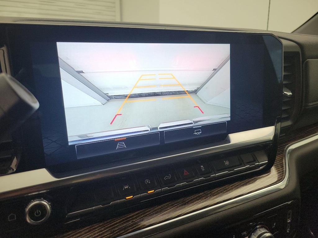 used 2023 GMC Sierra 1500 car, priced at $38,998