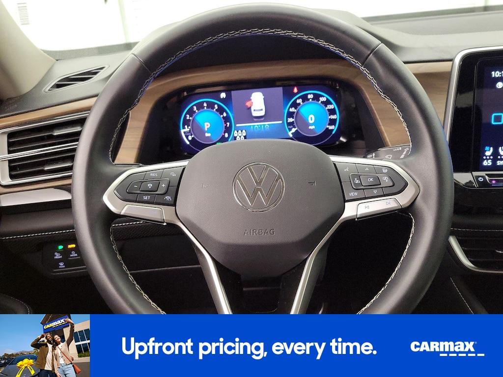 used 2025 Volkswagen Atlas car, priced at $35,998