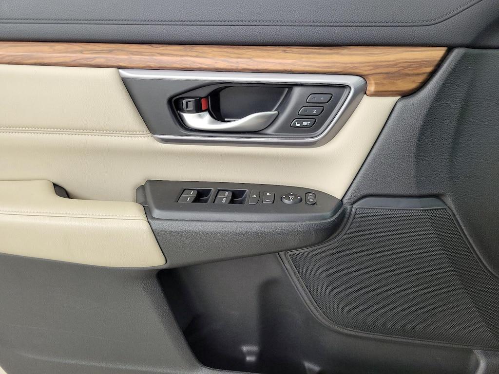 used 2017 Honda CR-V car, priced at $23,998