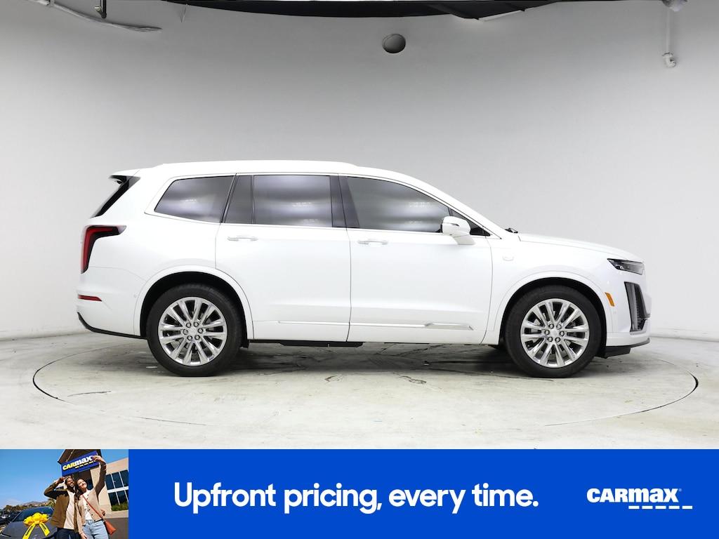used 2024 Cadillac XT6 car, priced at $41,998
