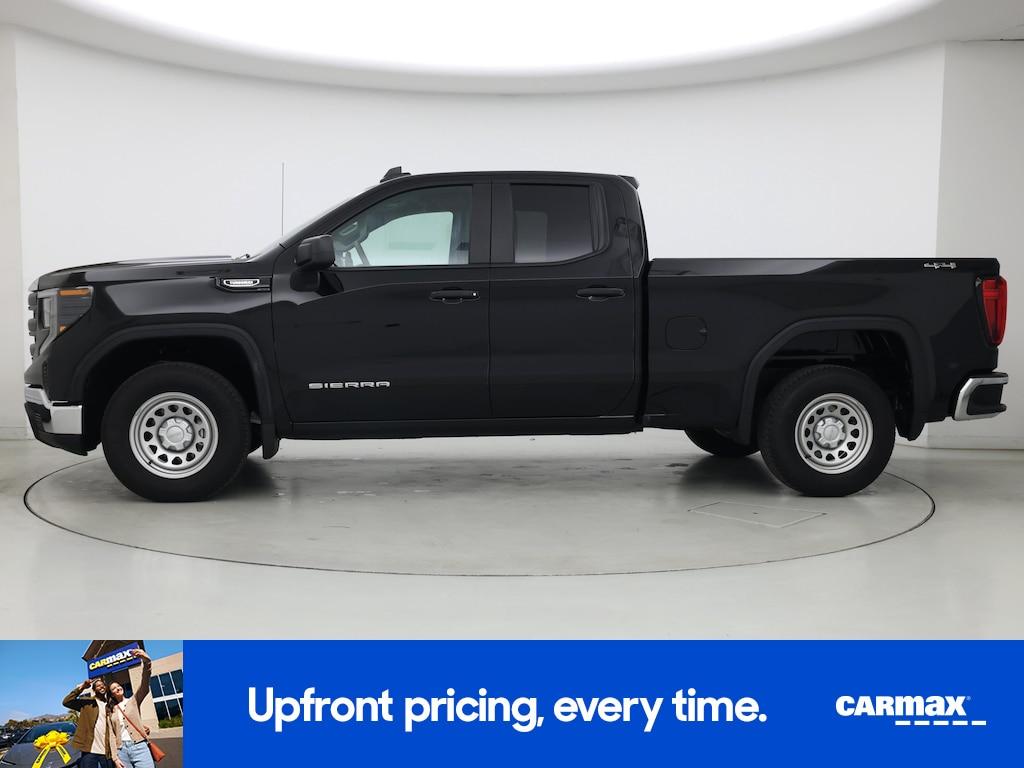 used 2025 GMC Sierra 1500 car, priced at $39,998