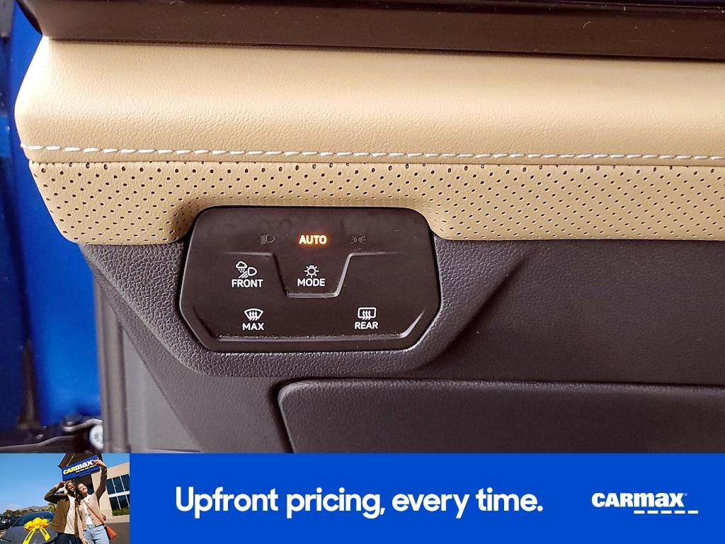 used 2024 Volkswagen Atlas Cross Sport car, priced at $32,998