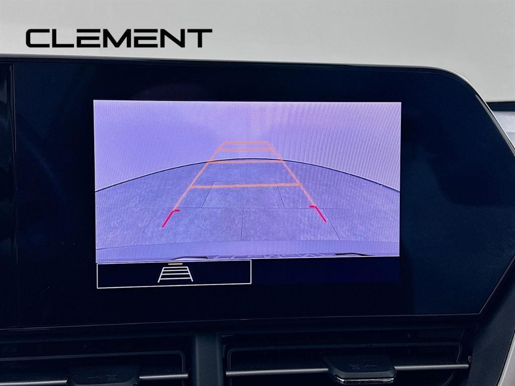 used 2024 Chevrolet Trax car, priced at $22,558