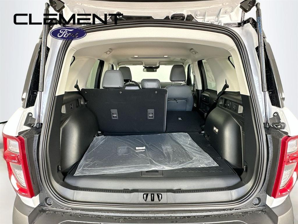 new 2025 Ford Bronco Sport car, priced at $37,661