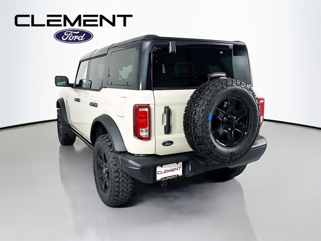 new 2025 Ford Bronco car, priced at $47,555