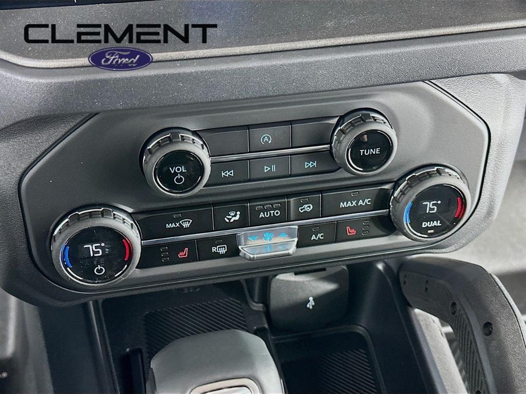 new 2025 Ford Bronco car, priced at $47,555