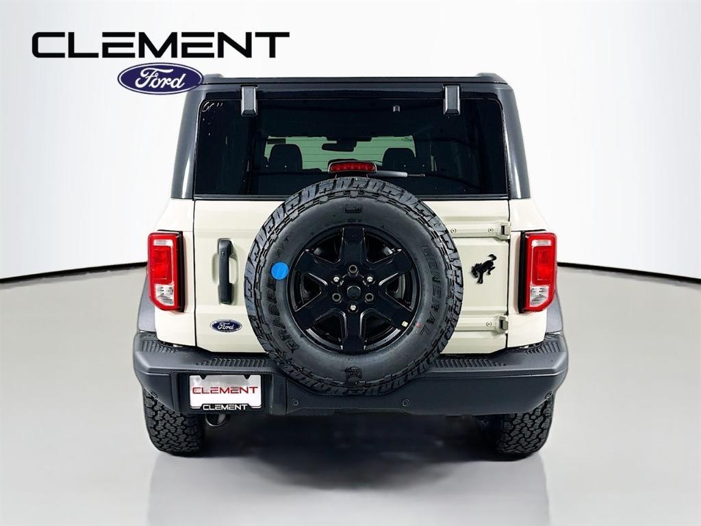 new 2025 Ford Bronco car, priced at $47,555