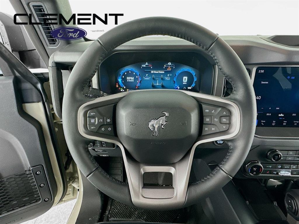 new 2025 Ford Bronco car, priced at $47,555