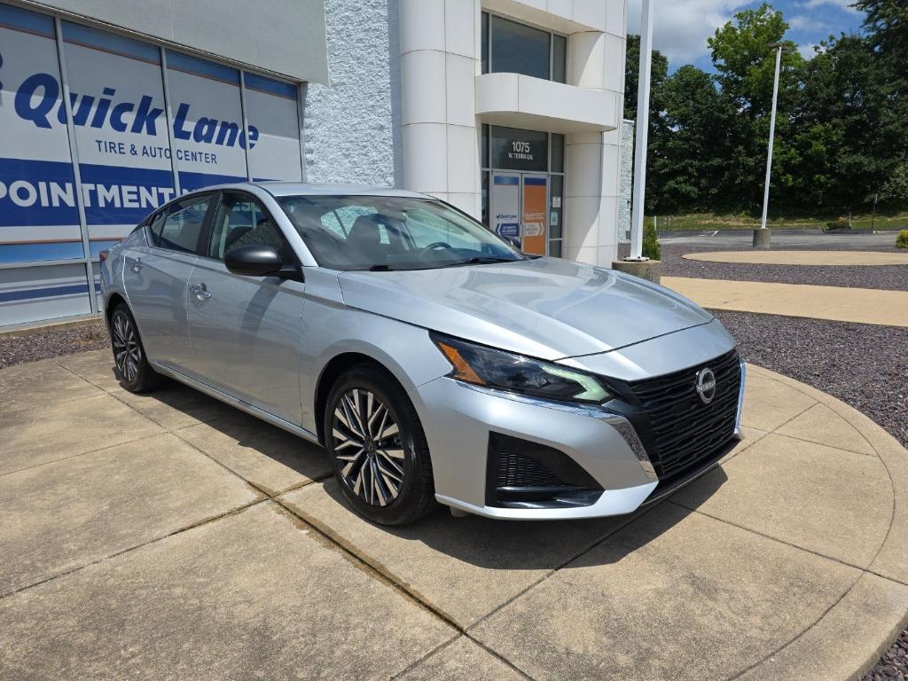 used 2025 Nissan Altima car, priced at $22,810