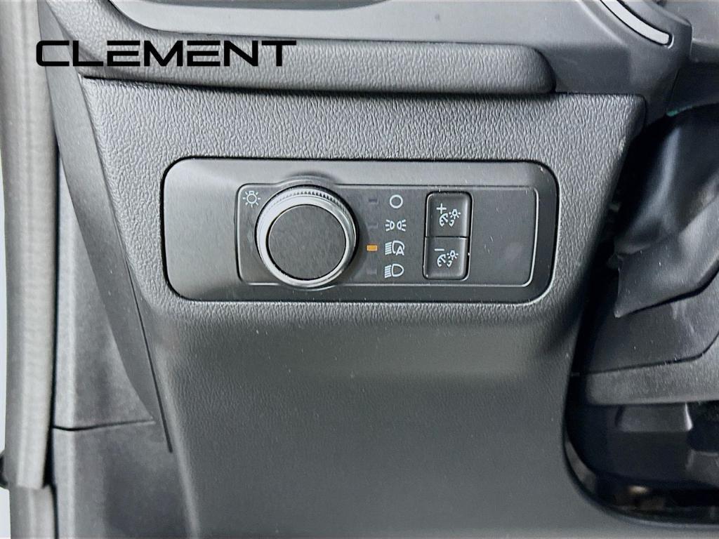 used 2022 Ford Escape car, priced at $21,474