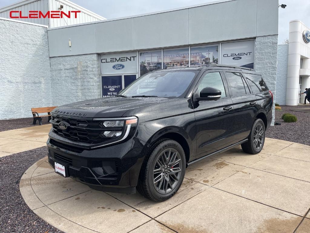 new 2025 Ford Expedition car, priced at $80,810