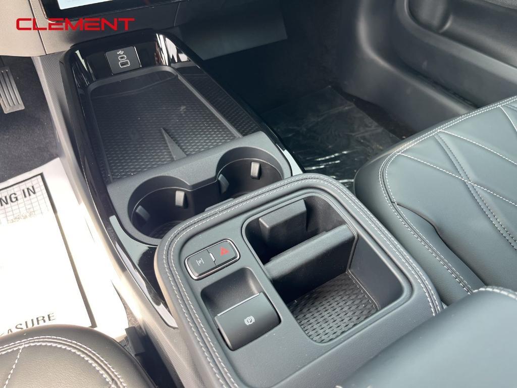 new 2025 Ford Mustang Mach-E car, priced at $38,645