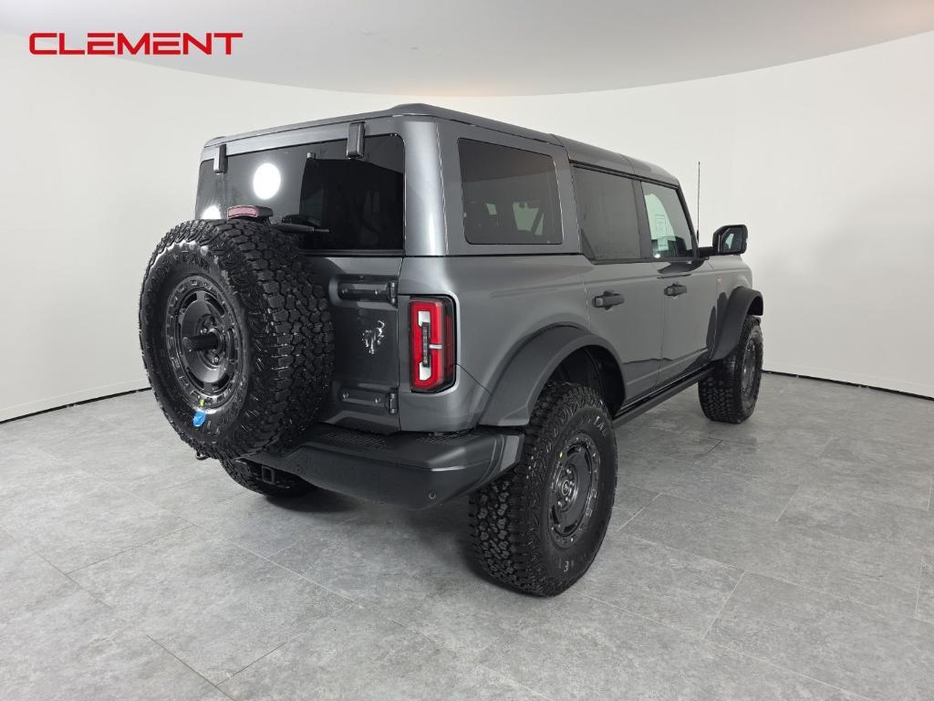 new 2025 Ford Bronco car, priced at $61,920