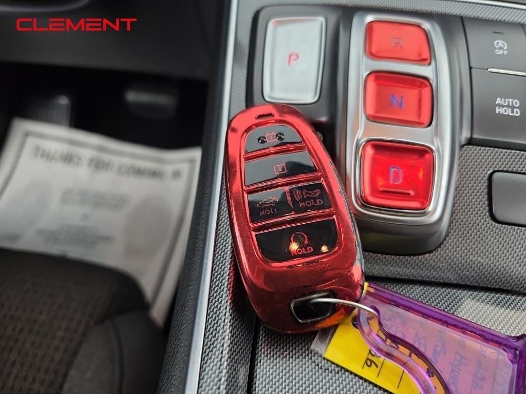 used 2023 Hyundai Santa Fe car, priced at $19,273