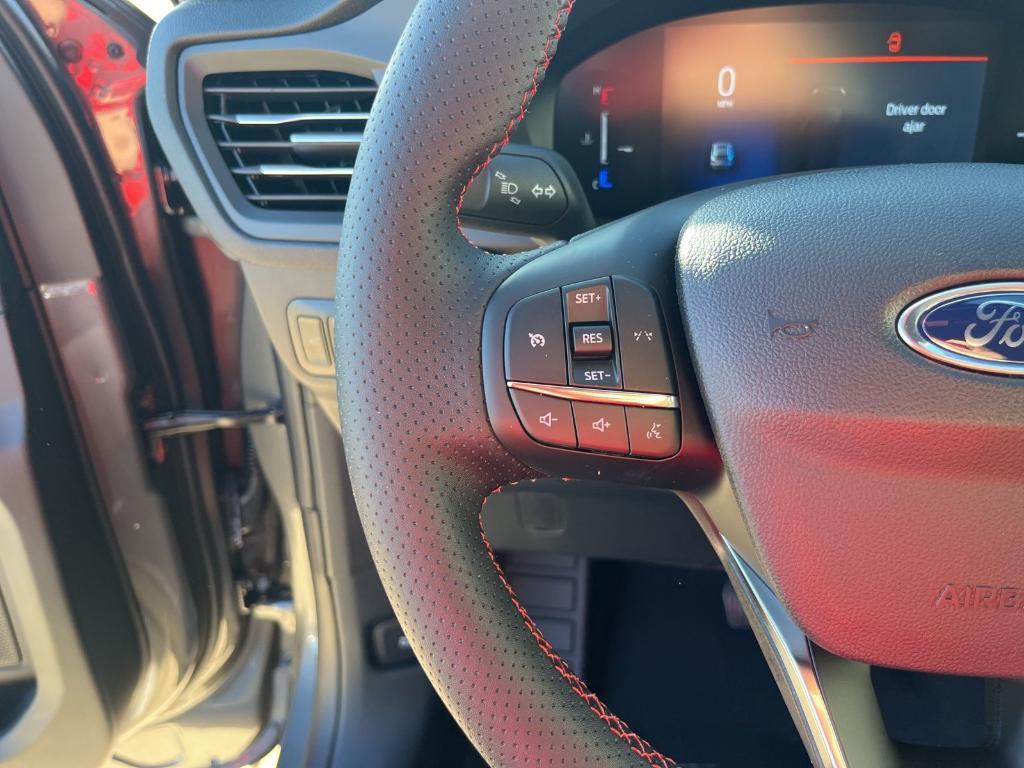 new 2026 Ford Escape car, priced at $31,930