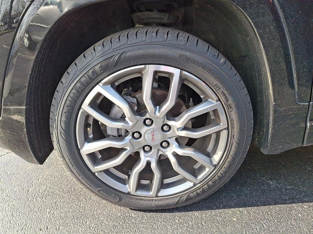 used 2023 GMC Terrain car, priced at $29,295