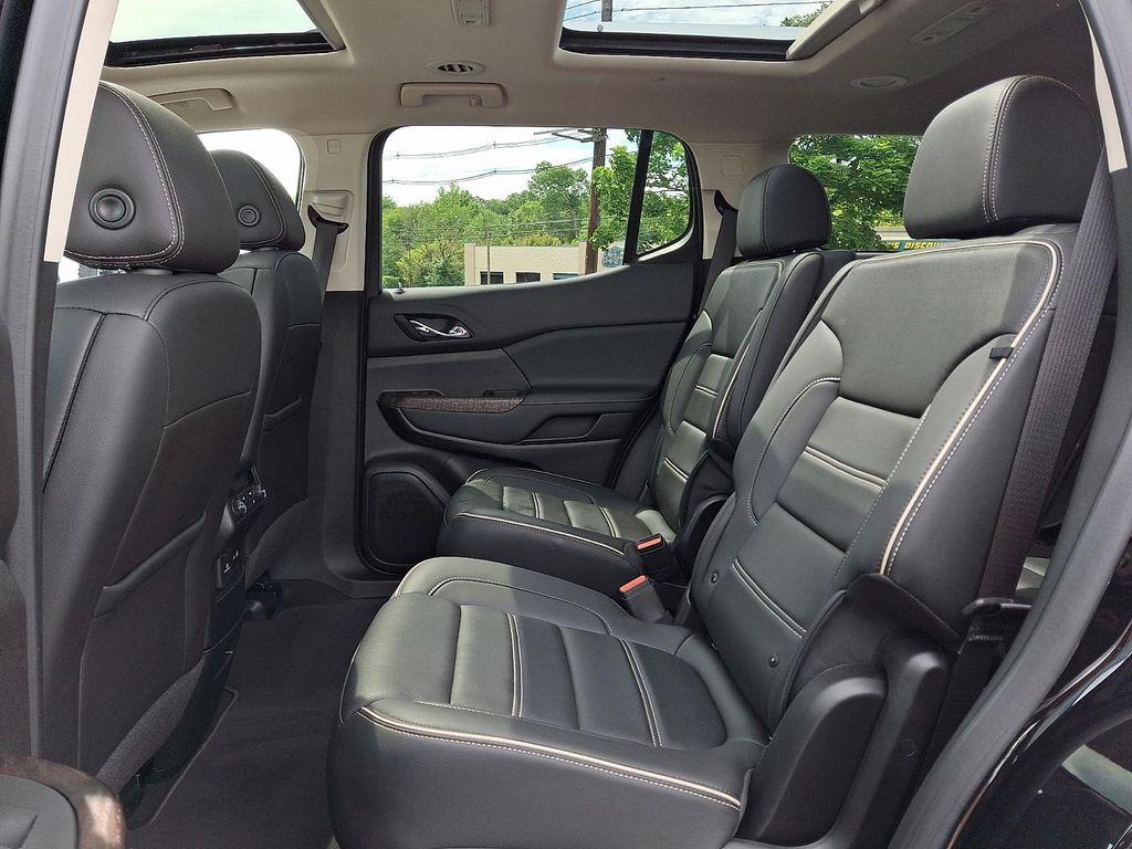 used 2023 GMC Acadia car, priced at $37,090