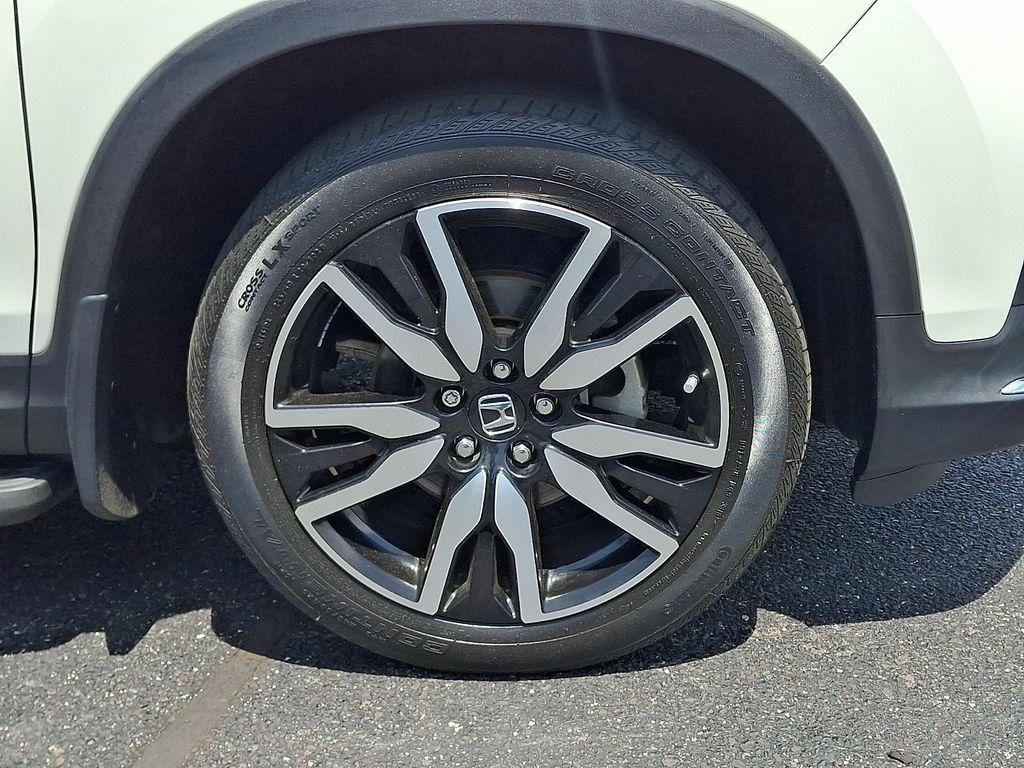 used 2019 Honda Pilot car, priced at $27,490