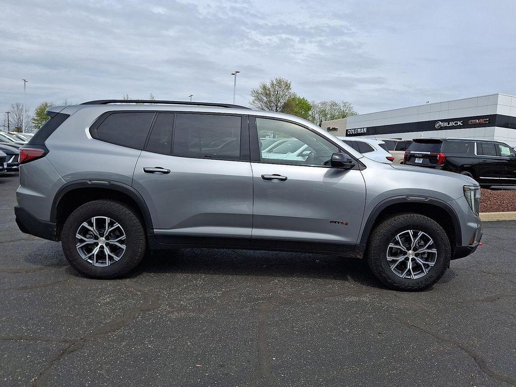 used 2025 GMC Acadia car, priced at $45,294