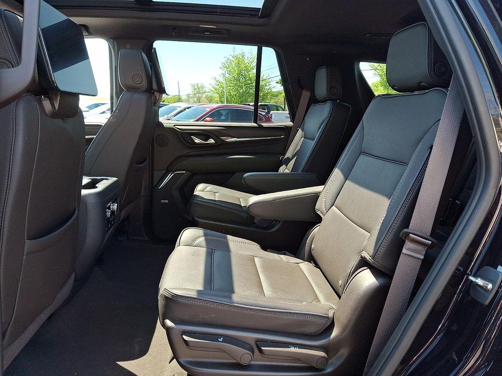 used 2023 GMC Yukon car, priced at $62,395