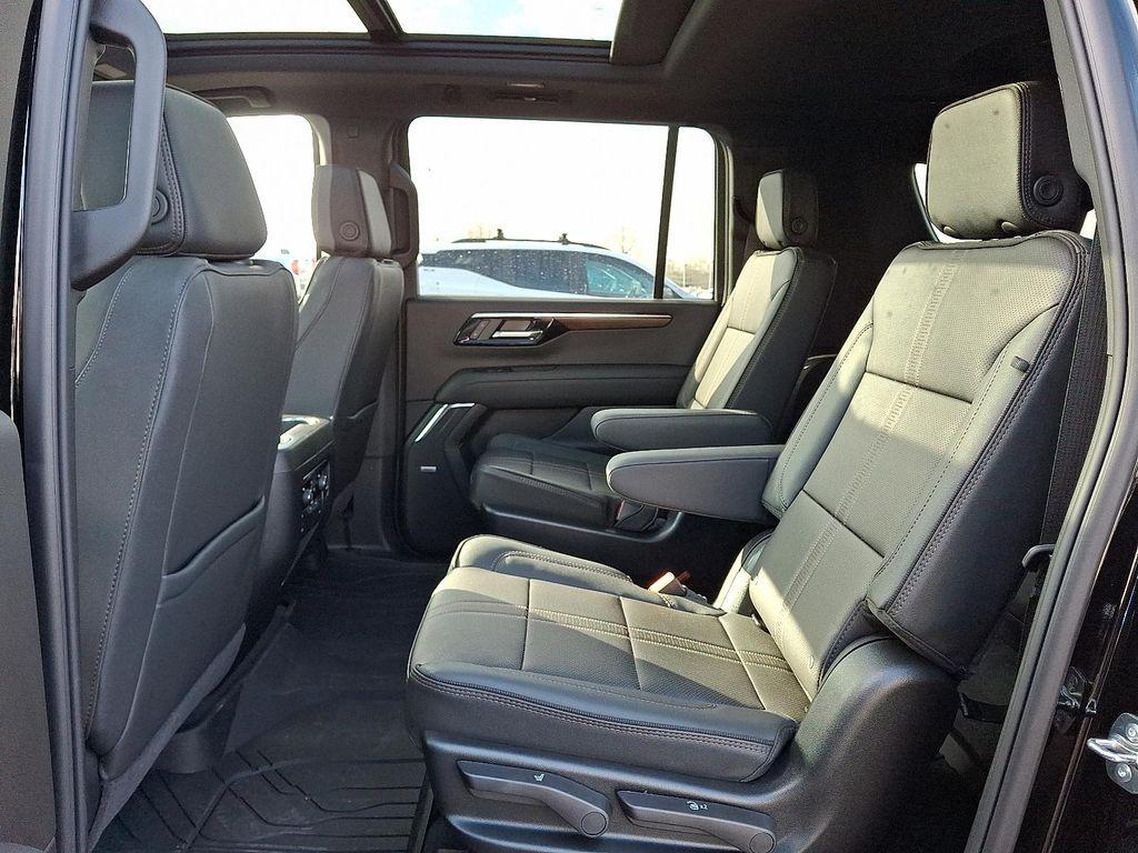 used 2026 Chevrolet Suburban car, priced at $89,995