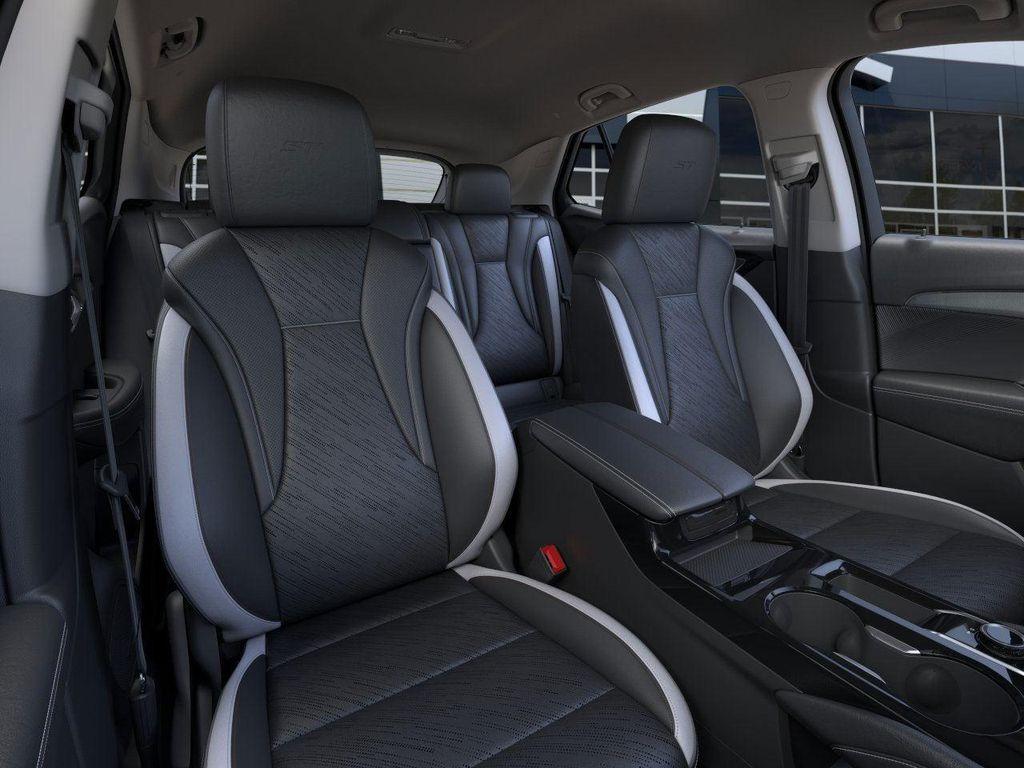 new 2025 Buick Envision car, priced at $42,240