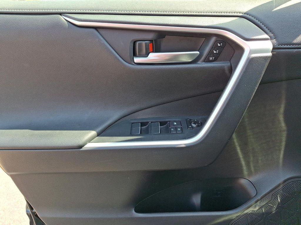 used 2020 Toyota RAV4 car, priced at $27,482