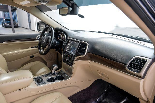 used 2017 Jeep Grand Cherokee car, priced at $14,895