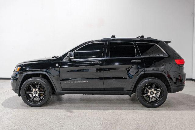 used 2017 Jeep Grand Cherokee car, priced at $14,895