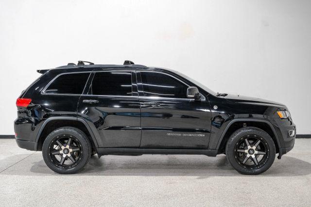 used 2017 Jeep Grand Cherokee car, priced at $14,895