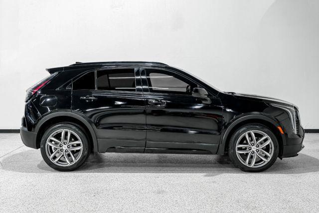 used 2020 Cadillac XT4 car, priced at $17,995