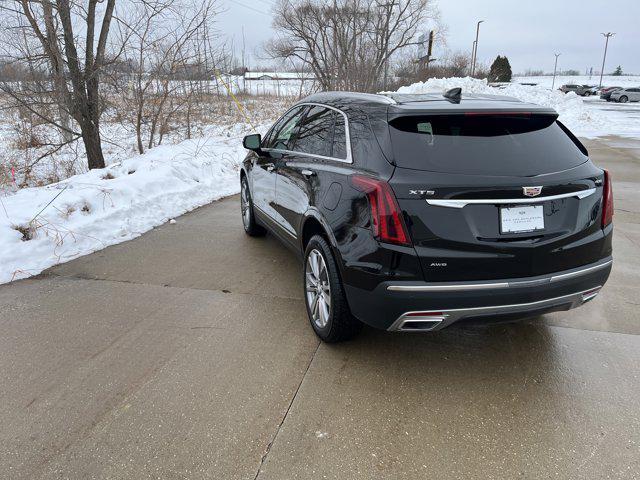 used 2025 Cadillac XT5 car, priced at $36,999