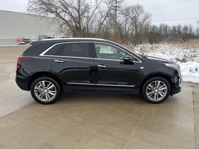 used 2025 Cadillac XT5 car, priced at $36,999