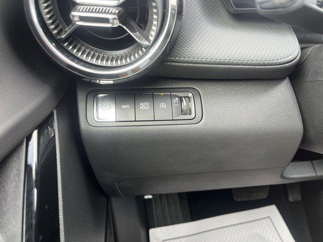 used 2025 Chevrolet Equinox car, priced at $27,999