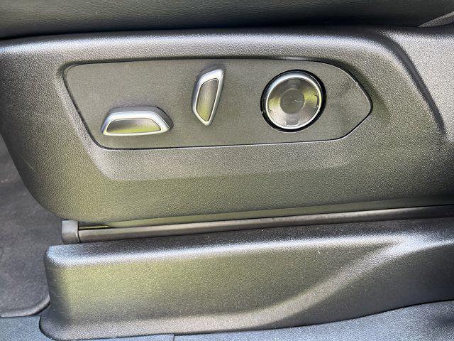 used 2024 Cadillac Escalade car, priced at $76,999