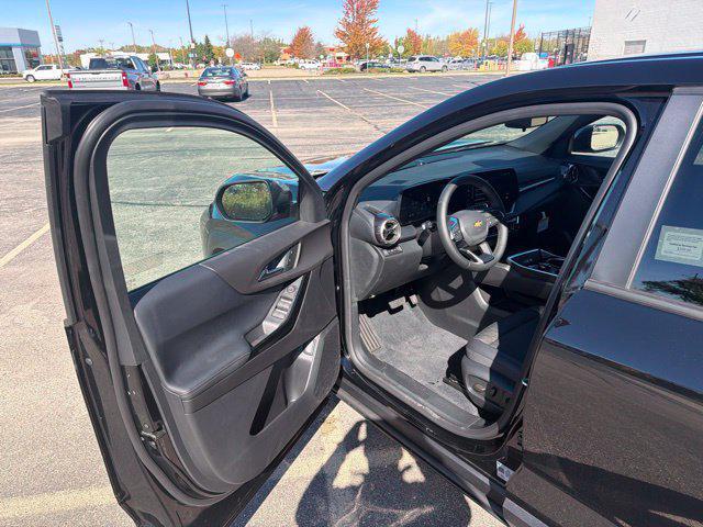 new 2027 Chevrolet Equinox car, priced at $33,999