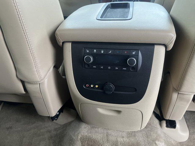 used 2013 Chevrolet Suburban car, priced at $15,999