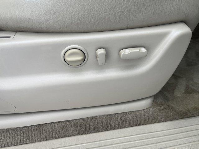 used 2013 Chevrolet Suburban car, priced at $15,999