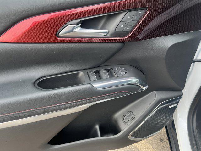 used 2024 Chevrolet Traverse car, priced at $45,999