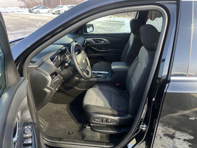 used 2023 Chevrolet Traverse car, priced at $31,999
